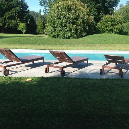 Bed and Breakfast Alla Gazza Ladra Prato Sesia Exterior foto