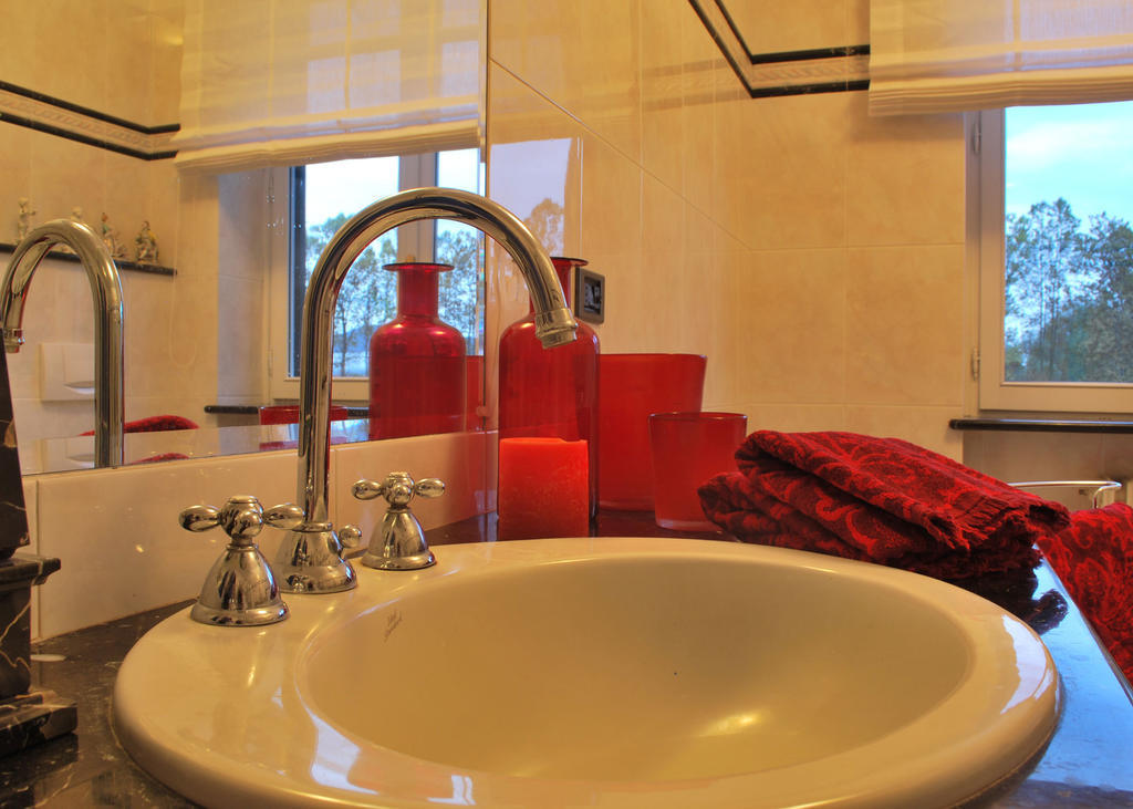 Bed and Breakfast Alla Gazza Ladra Prato Sesia Zimmer foto
